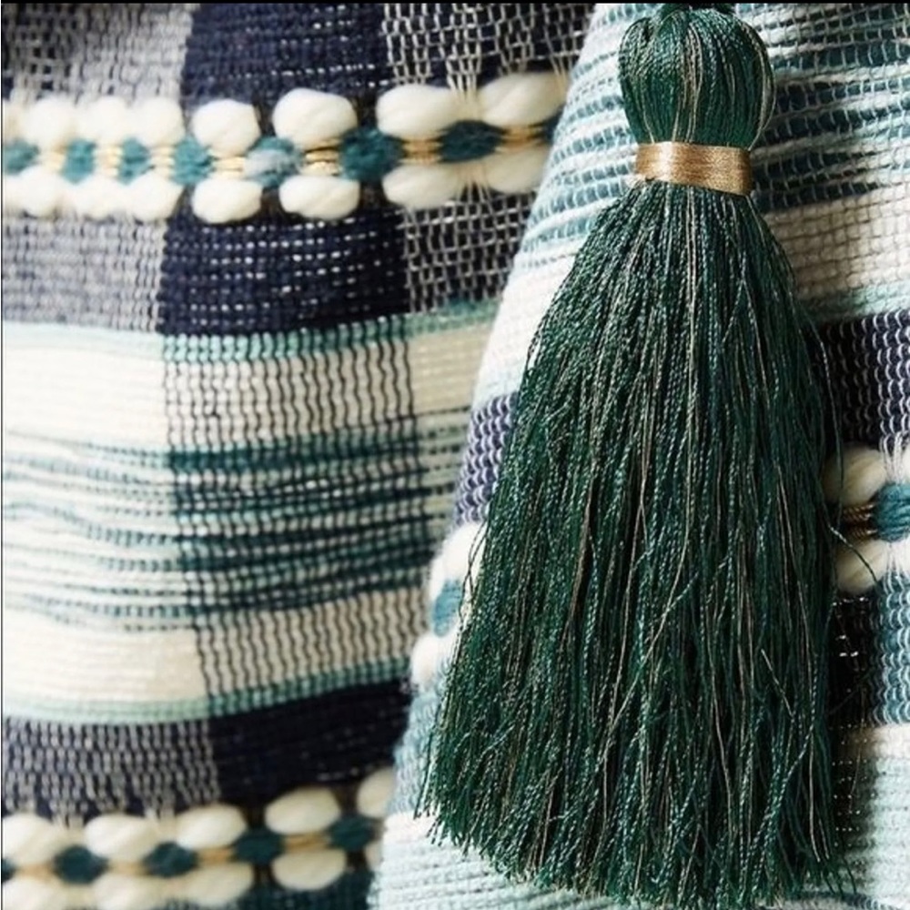 Plaid Anthropologie throw blanket, like new! - Picture 2 of 3